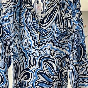 Lilly Pulitzer Blue and White Patterned Blouse